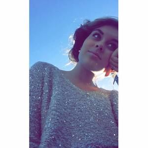 Meet your Posher, Beatrice